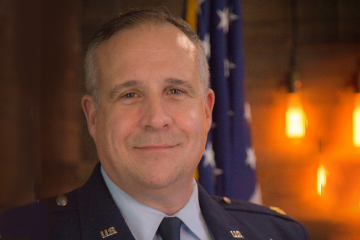 Graziadio Alumnus and Veteran Major Glenn Ignazio