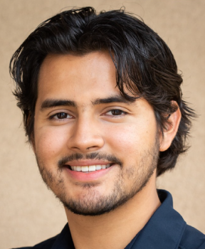 Leonardo Reyes portrait