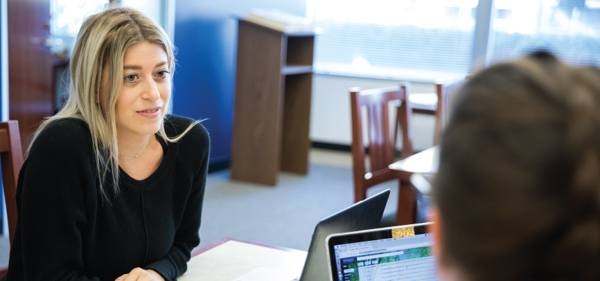 Joint BSM and MBAJ students studying in Pepperdine library